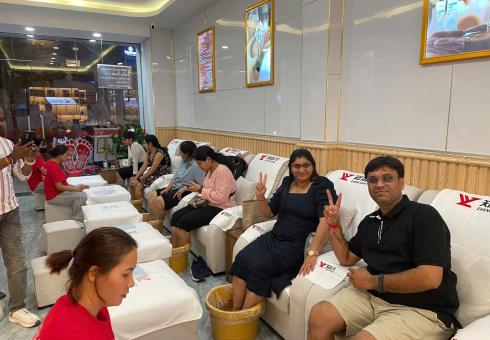 ZhengYuanYuan Customer Photos