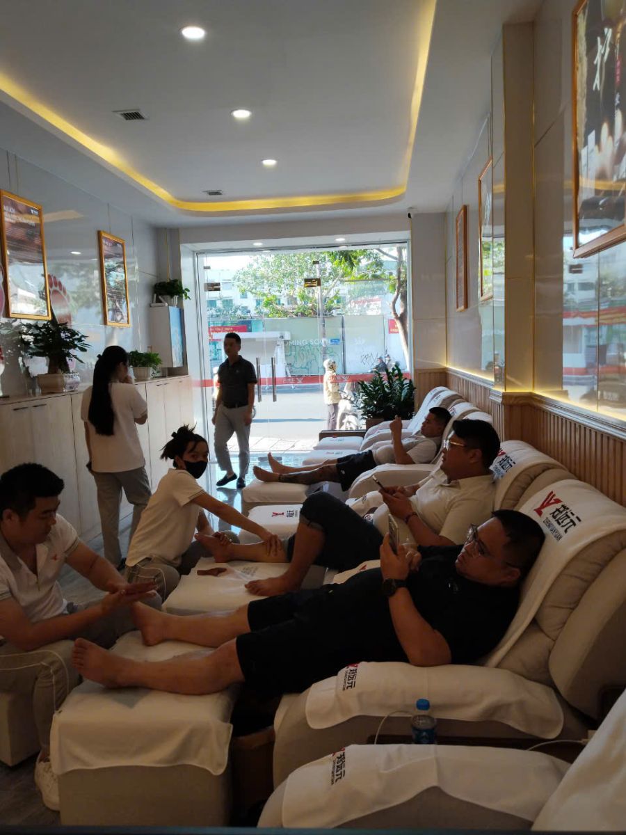 Foot Massage in District 1