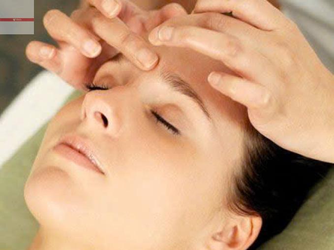 会员卡_ Coc Khi Tan Massage 修脚结合肩部和足部按摩